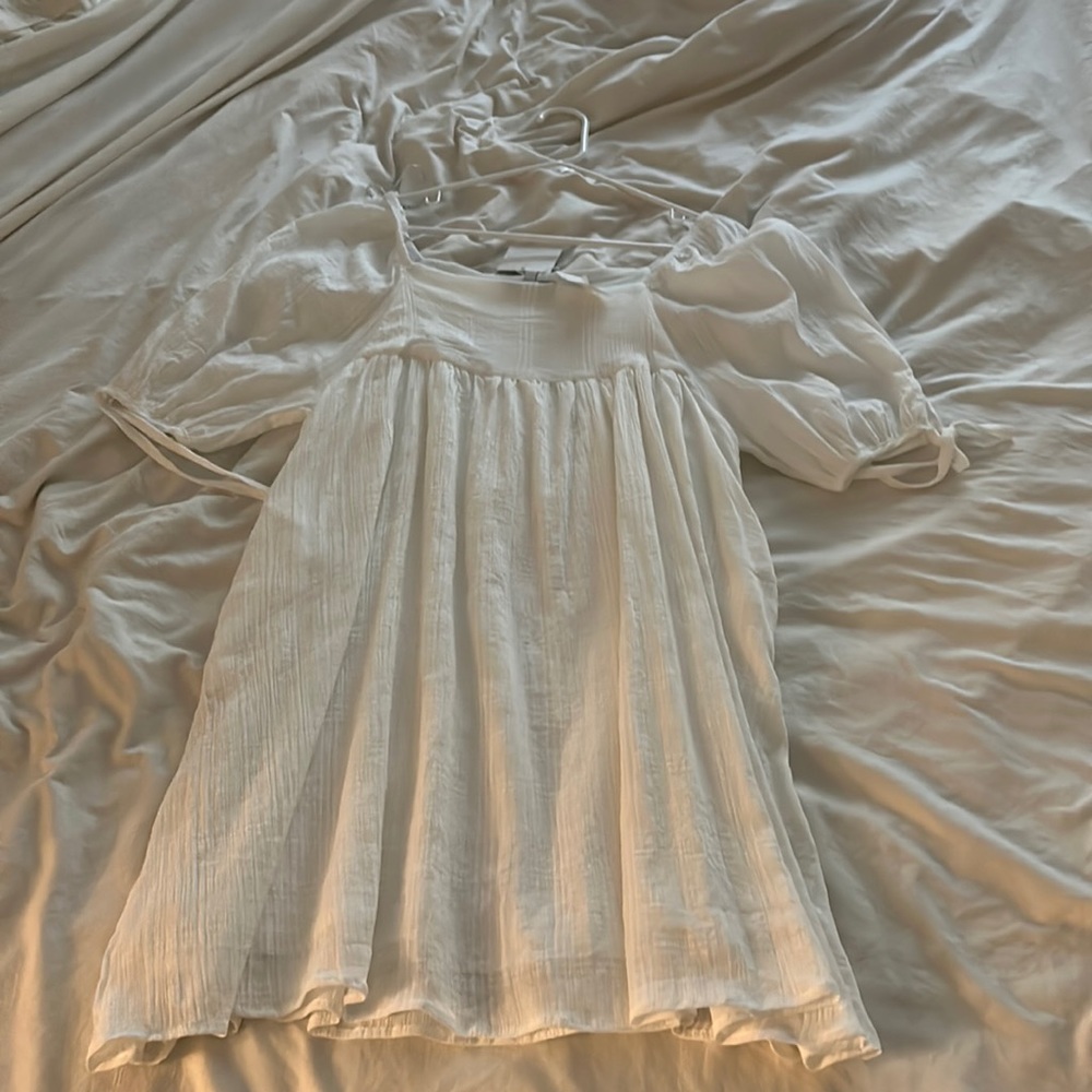 White 3 quarter sleeve dress